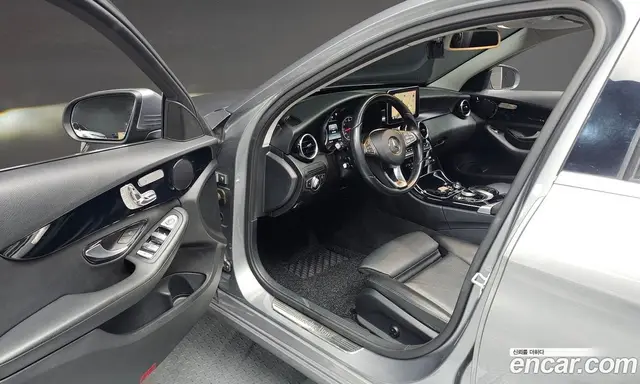 Mercedes-Benz C-Class 2015 2.0 гидро, миниатюра 10 Mercedes-Benz C-Class 2015 2.0 гидро, миниатюра 10