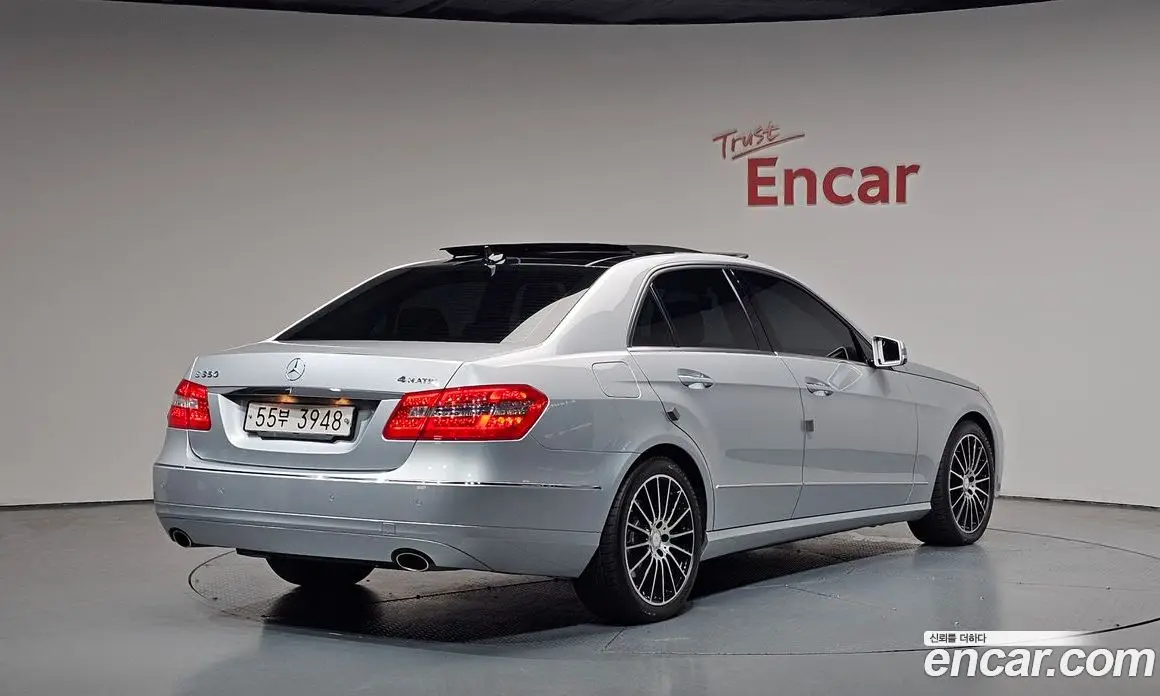 Mercedes-Benz E-Class 2011 3.5 гидро, фото 2 Mercedes-Benz E-Class 2011 3.5 гидро, фото 2