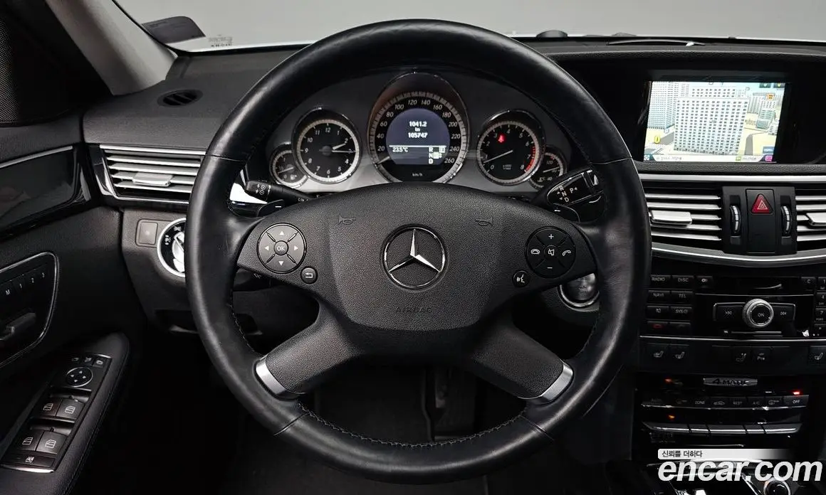 Mercedes-Benz E-Class 2011 3.5 гидро, фото 13 Mercedes-Benz E-Class 2011 3.5 гидро, фото 13