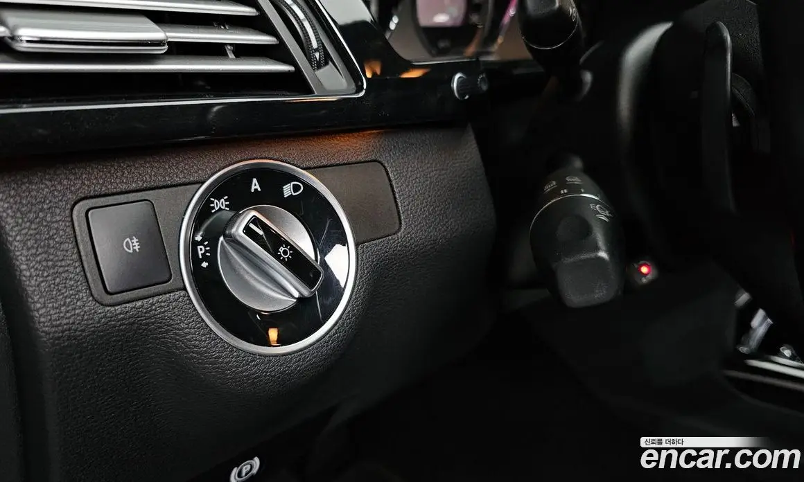 Mercedes-Benz E-Class 2011 3.5 гидро, фото 19 Mercedes-Benz E-Class 2011 3.5 гидро, фото 19