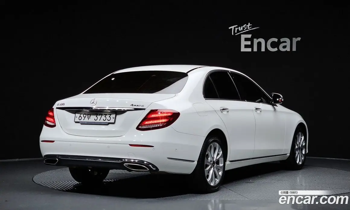 Mercedes-Benz E-Class 2018 2.0 гидро, фото 2 Mercedes-Benz E-Class 2018 2.0 гидро, фото 2