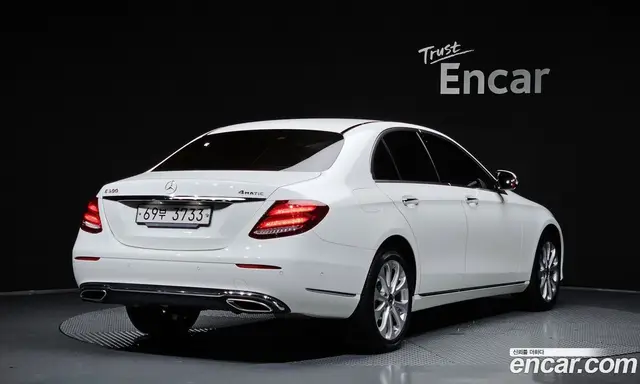 Mercedes-Benz E-Class 2018 2.0 гидро, миниатюра 2 Mercedes-Benz E-Class 2018 2.0 гидро, миниатюра 2