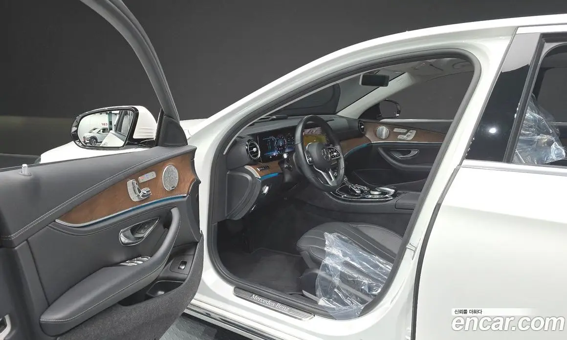 Mercedes-Benz E-Class 2018 2.0 гидро, фото 13 Mercedes-Benz E-Class 2018 2.0 гидро, фото 13