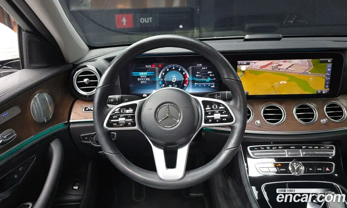 Mercedes-Benz E-Class 2018 2.0 гидро, фото 19 Mercedes-Benz E-Class 2018 2.0 гидро, фото 19