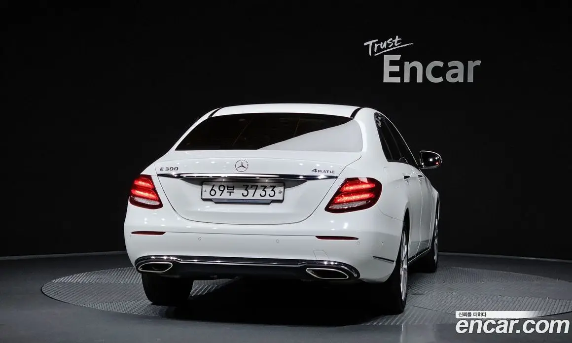 Mercedes-Benz E-Class 2018 2.0 гидро, фото 4 Mercedes-Benz E-Class 2018 2.0 гидро, фото 4