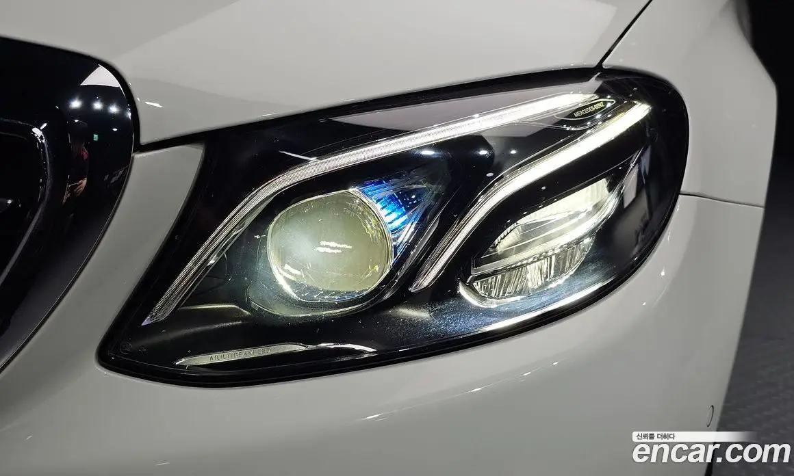 Mercedes-Benz E-Class 2018 2.0 гидро, фото 8 Mercedes-Benz E-Class 2018 2.0 гидро, фото 8