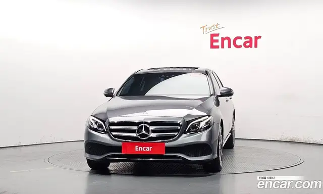 Mercedes-Benz E-Class 2018 2.0 гидро, миниатюра 2