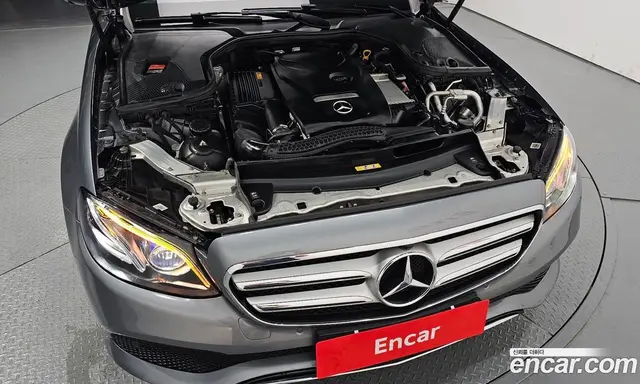 Mercedes-Benz E-Class 2018 2.0 гидро, миниатюра 5