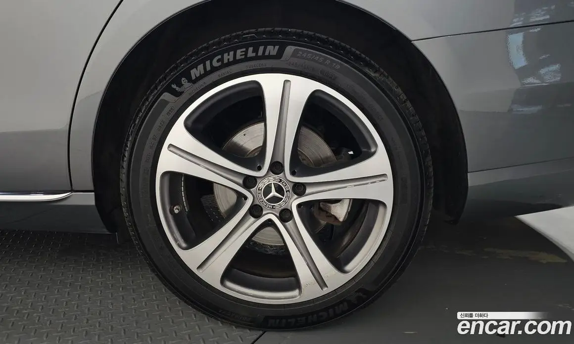 Mercedes-Benz E-Class 2018 2.0 гидро, фото 6