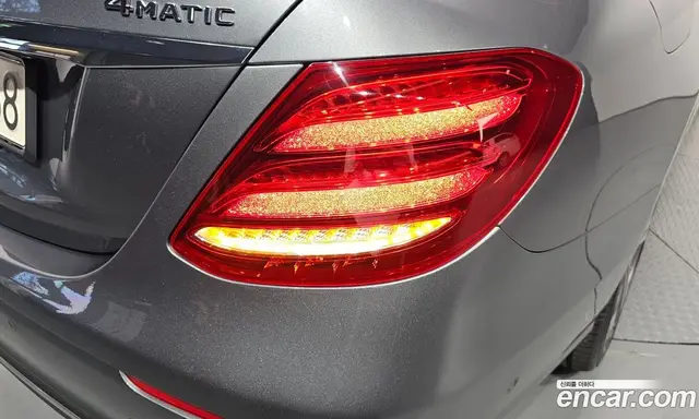 Mercedes-Benz E-Class 2018 2.0 гидро, миниатюра 8