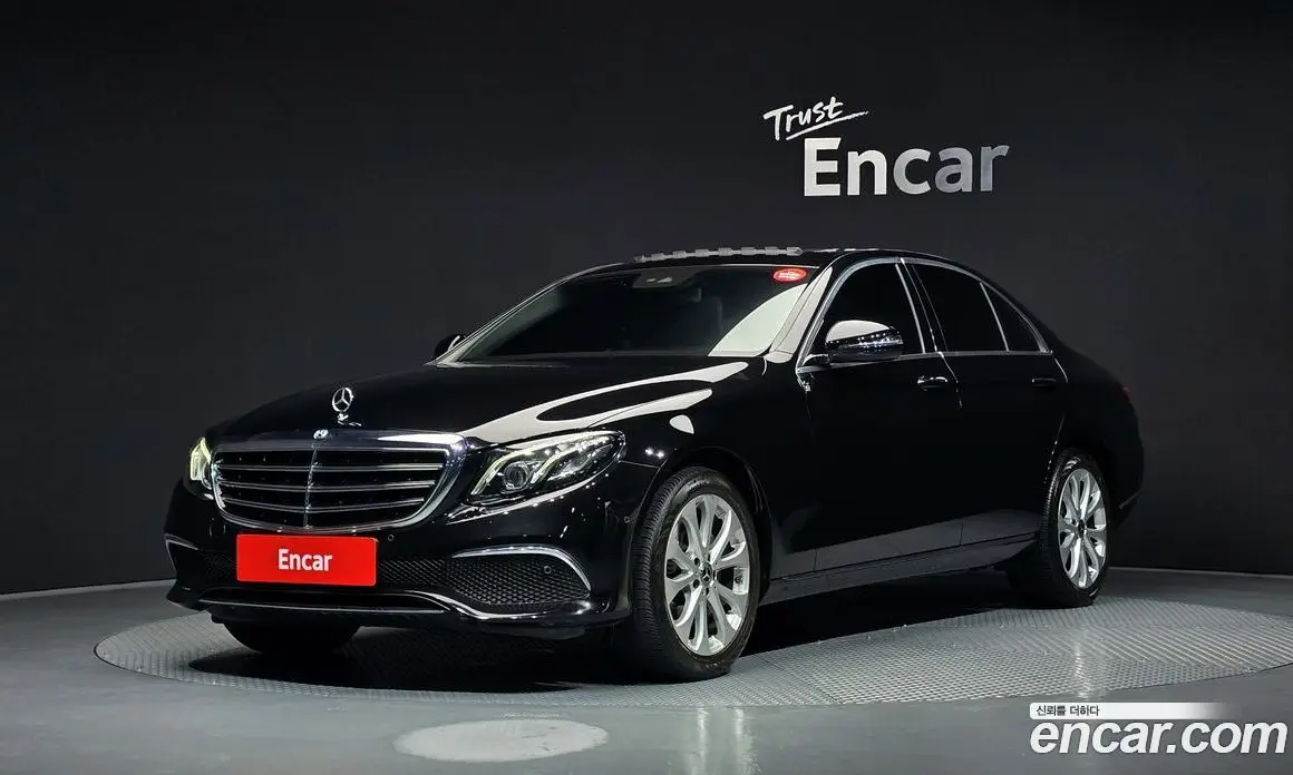 Mercedes-Benz E-Class 2019 1.9 гидро, фото 1 Mercedes-Benz E-Class 2019 1.9 гидро, фото 1