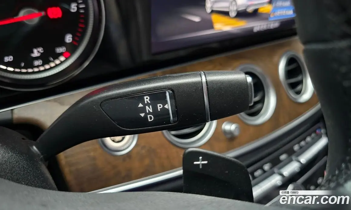 Mercedes-Benz E-Class 2019 1.9 гидро, фото 12 Mercedes-Benz E-Class 2019 1.9 гидро, фото 12