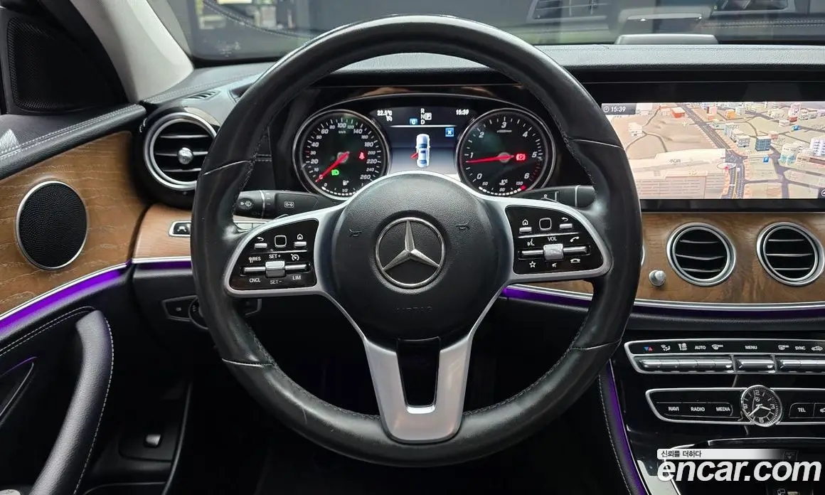 Mercedes-Benz E-Class 2019 1.9 гидро, фото 19 Mercedes-Benz E-Class 2019 1.9 гидро, фото 19