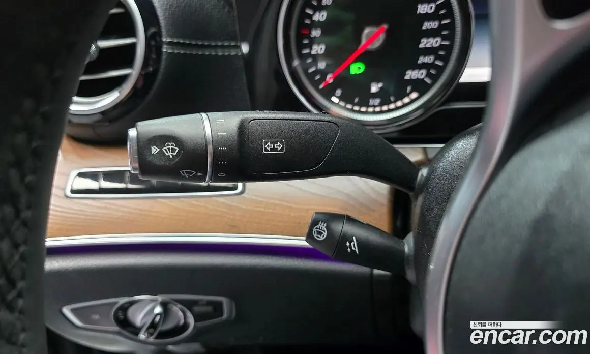 Mercedes-Benz E-Class 2019 1.9 гидро, фото 22 Mercedes-Benz E-Class 2019 1.9 гидро, фото 22