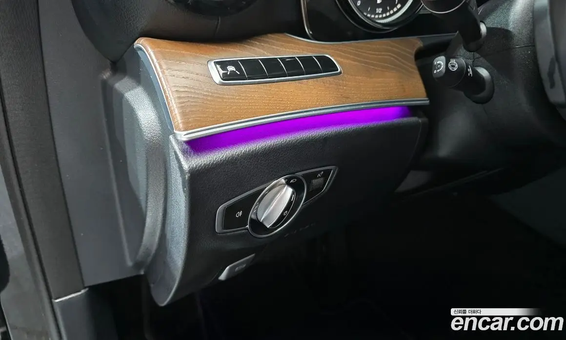 Mercedes-Benz E-Class 2019 1.9 гидро, фото 25 Mercedes-Benz E-Class 2019 1.9 гидро, фото 25