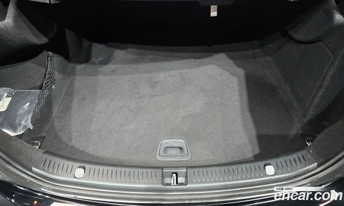 Mercedes-Benz E-Class 2019 1.9 гидро, фото 29 Mercedes-Benz E-Class 2019 1.9 гидро, фото 29