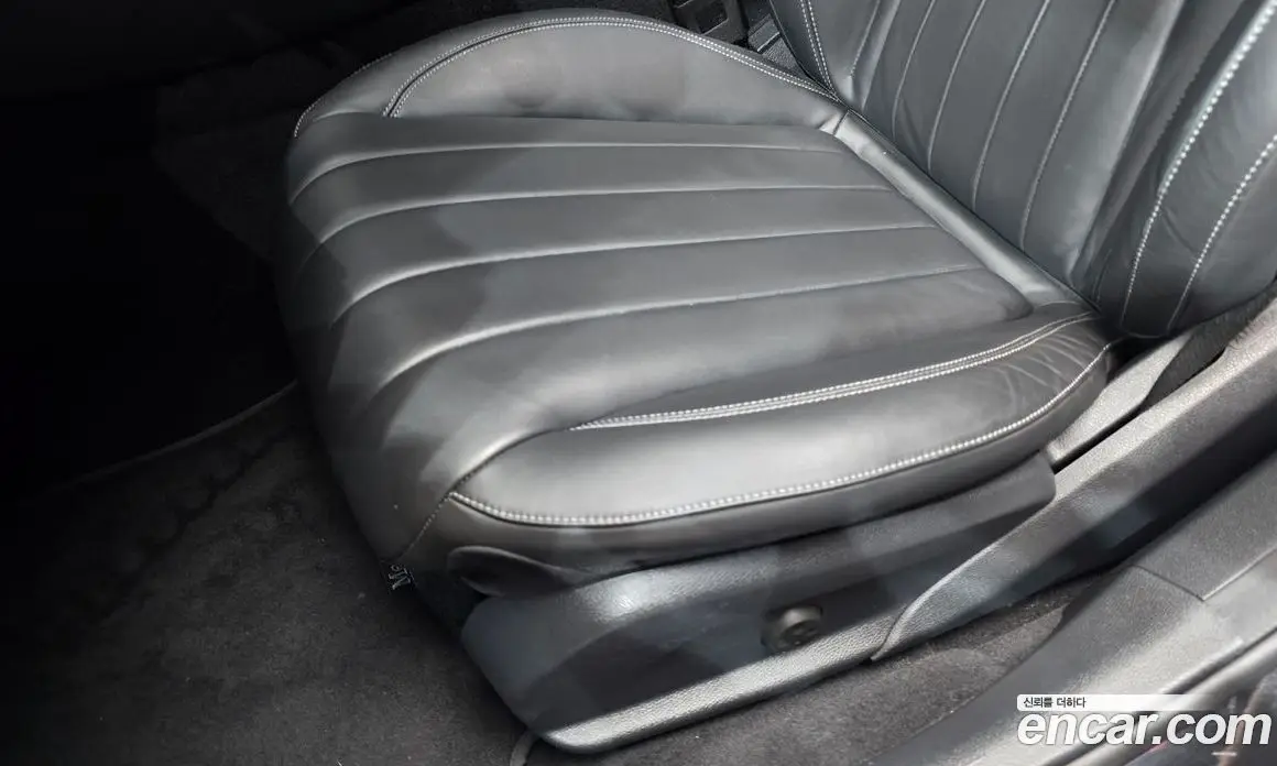 Mercedes-Benz E-Class 2019 1.9 гидро, фото 33 Mercedes-Benz E-Class 2019 1.9 гидро, фото 33