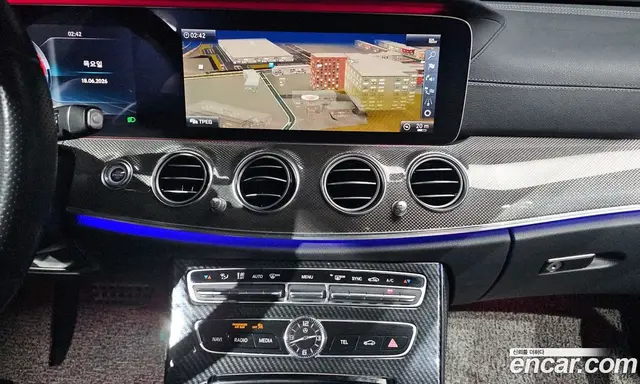 Mercedes-Benz E-Class 2019 2.0 гидро, миниатюра 12