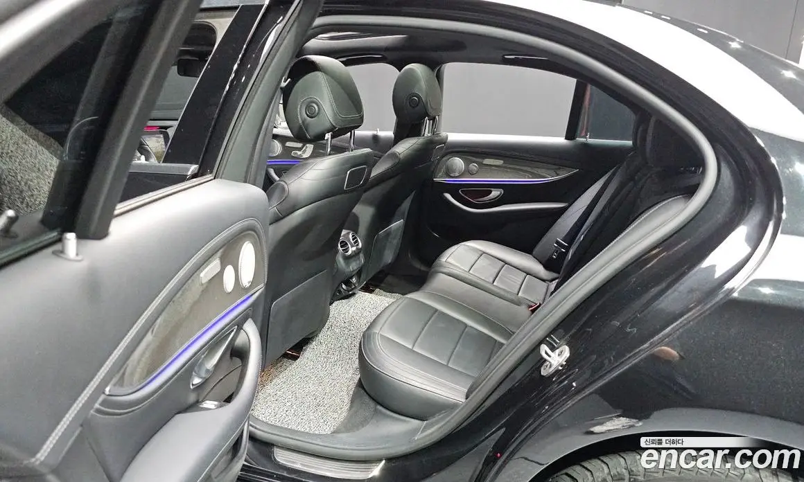 Mercedes-Benz E-Class 2019 2.0 гидро, фото 19 Mercedes-Benz E-Class 2019 2.0 гидро, фото 19