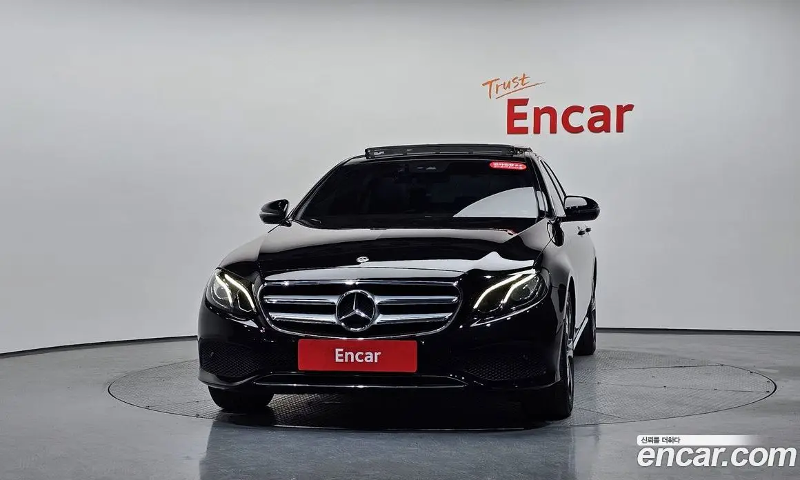 Mercedes-Benz E-Class 2019 2.0 гидро, фото 2 Mercedes-Benz E-Class 2019 2.0 гидро, фото 2