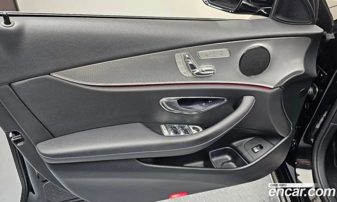 Mercedes-Benz E-Class 2019 2.0 гидро, фото 13 Mercedes-Benz E-Class 2019 2.0 гидро, фото 13