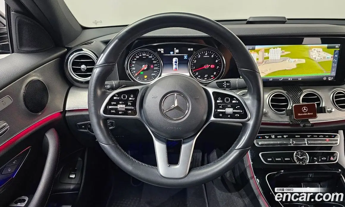 Mercedes-Benz E-Class 2019 2.0 гидро, фото 17 Mercedes-Benz E-Class 2019 2.0 гидро, фото 17
