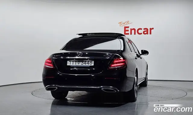 Mercedes-Benz E-Class 2019 2.0 гидро, миниатюра 3 Mercedes-Benz E-Class 2019 2.0 гидро, миниатюра 3