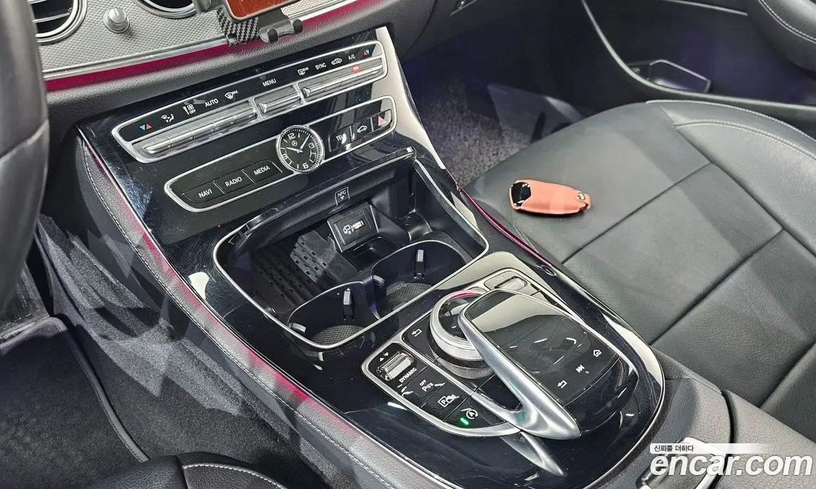 Mercedes-Benz E-Class 2019 2.0 гидро, фото 28 Mercedes-Benz E-Class 2019 2.0 гидро, фото 28