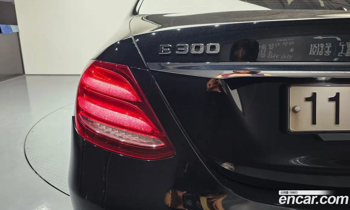 Mercedes-Benz E-Class 2019 2.0 гидро, фото 8 Mercedes-Benz E-Class 2019 2.0 гидро, фото 8