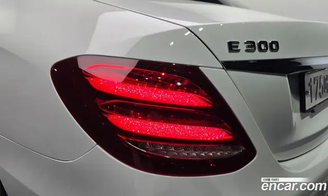 Mercedes-Benz E-Class 2020 2.0 гидро, миниатюра 8 Mercedes-Benz E-Class 2020 2.0 гидро, миниатюра 8
