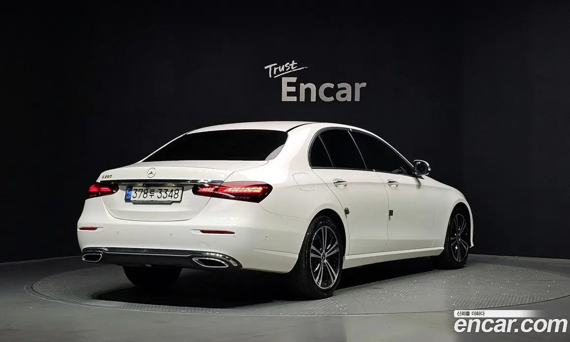 Mercedes-Benz E-Class 2021 2.0 гидро, фото 2 Mercedes-Benz E-Class 2021 2.0 гидро, фото 2