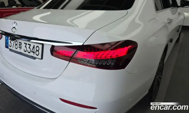 Mercedes-Benz E-Class 2021 2.0 гидро, миниатюра 9 Mercedes-Benz E-Class 2021 2.0 гидро, миниатюра 9
