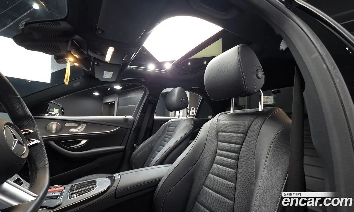 Mercedes-Benz E-Class 2022 2.0 гидро, фото 18