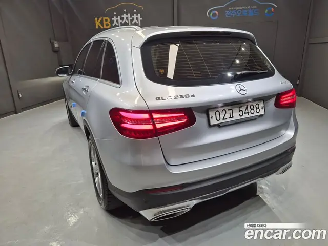 Mercedes-Benz GLC-Class 2017 2.1 гидро, миниатюра 3 Mercedes-Benz GLC-Class 2017 2.1 гидро, миниатюра 3