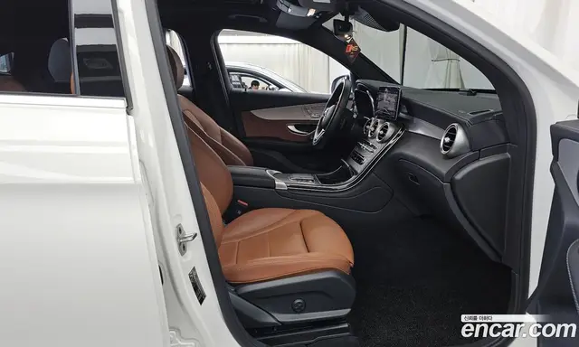 Mercedes-Benz GLC-Class 2023 1.9 гидро, миниатюра 11