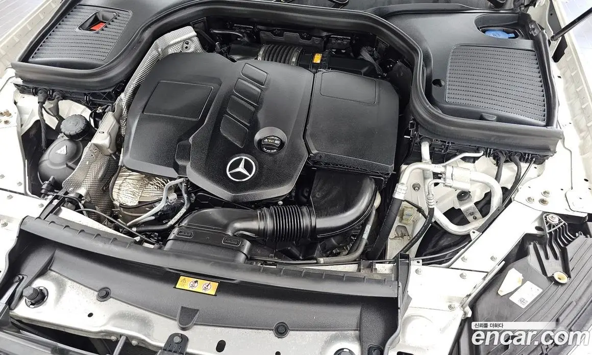 Mercedes-Benz GLC-Class 2023 1.9 гидро, фото 6
