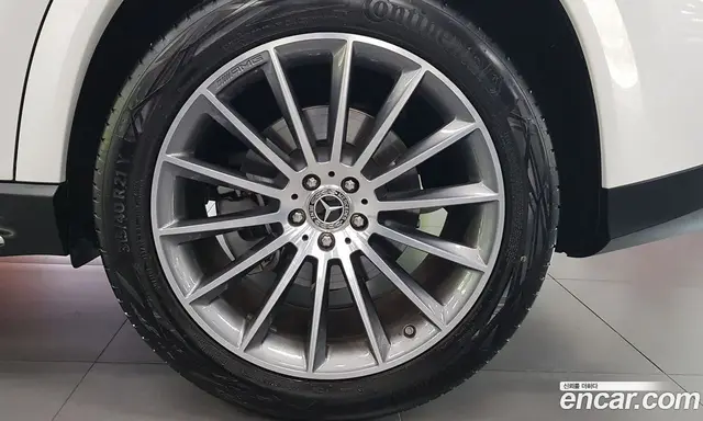 Mercedes-Benz GLE-Class 2025 3.0 гидро, миниатюра 5 Mercedes-Benz GLE-Class 2025 3.0 гидро, миниатюра 5