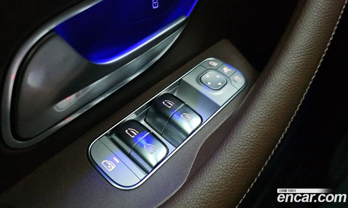 Mercedes-Benz GLE-Class 2025 2.0 гидро, фото 30