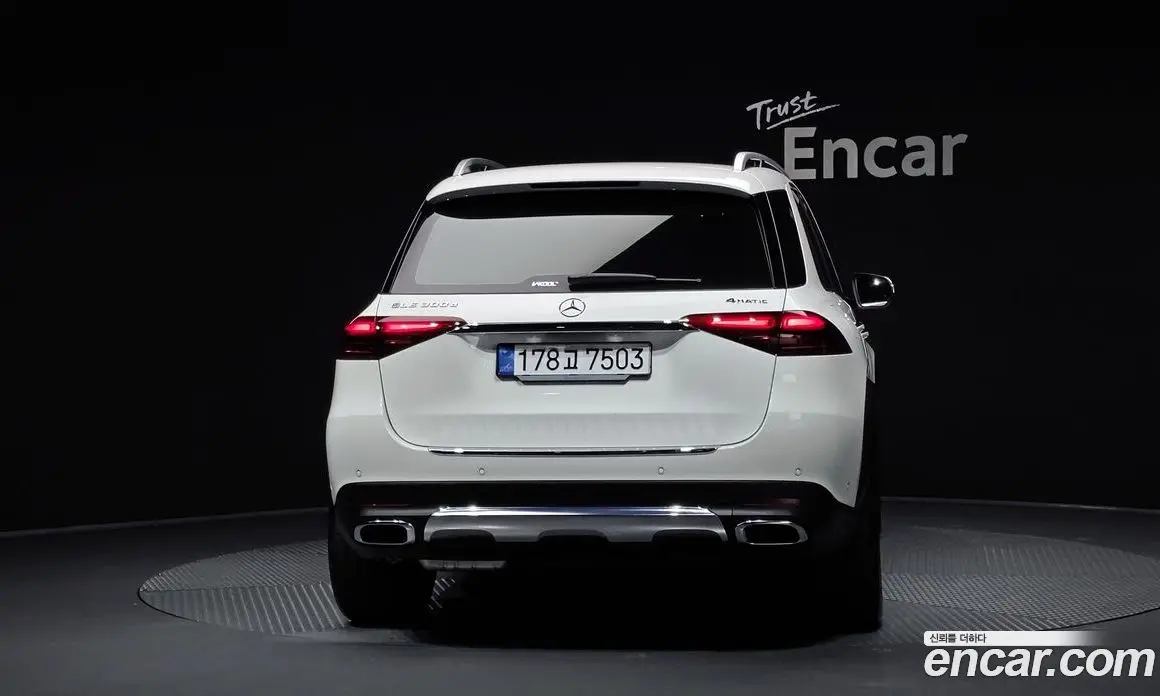 Mercedes-Benz GLE-Class 2025 2.0 гидро, фото 4