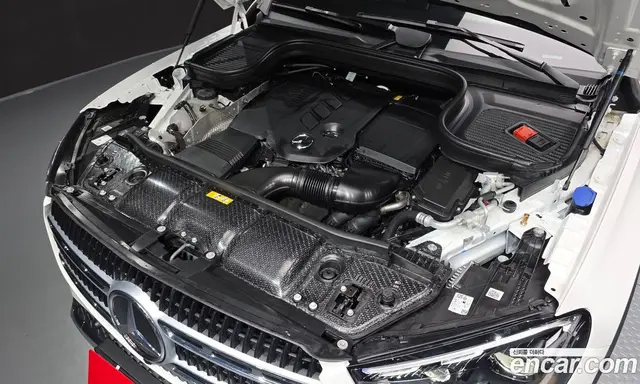 Mercedes-Benz GLE-Class 2025 2.0 гидро, миниатюра 6