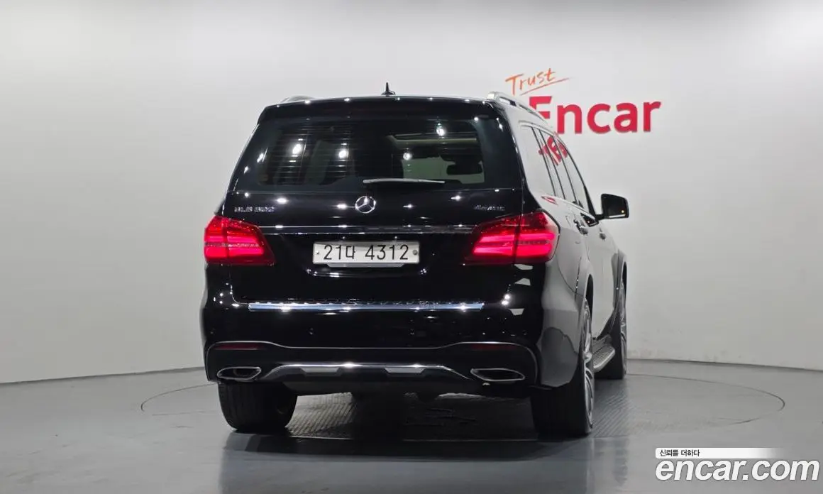 Mercedes-Benz GLS-Class 2017 4.7 гидро, фото 4 Mercedes-Benz GLS-Class 2017 4.7 гидро, фото 4