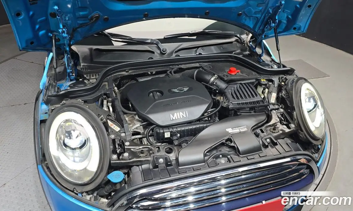 Mini Cooper 2015 1.5 автомат (гидро), фото 6