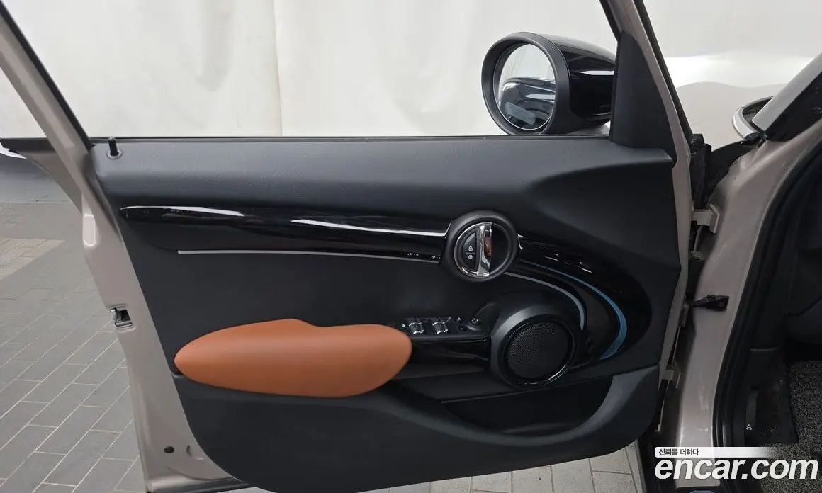 Mini Cooper 2022 2.0 автомат (гидро), фото 14