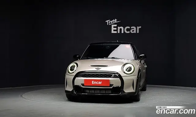 Mini Cooper 2022 2.0 автомат (гидро), миниатюра 3