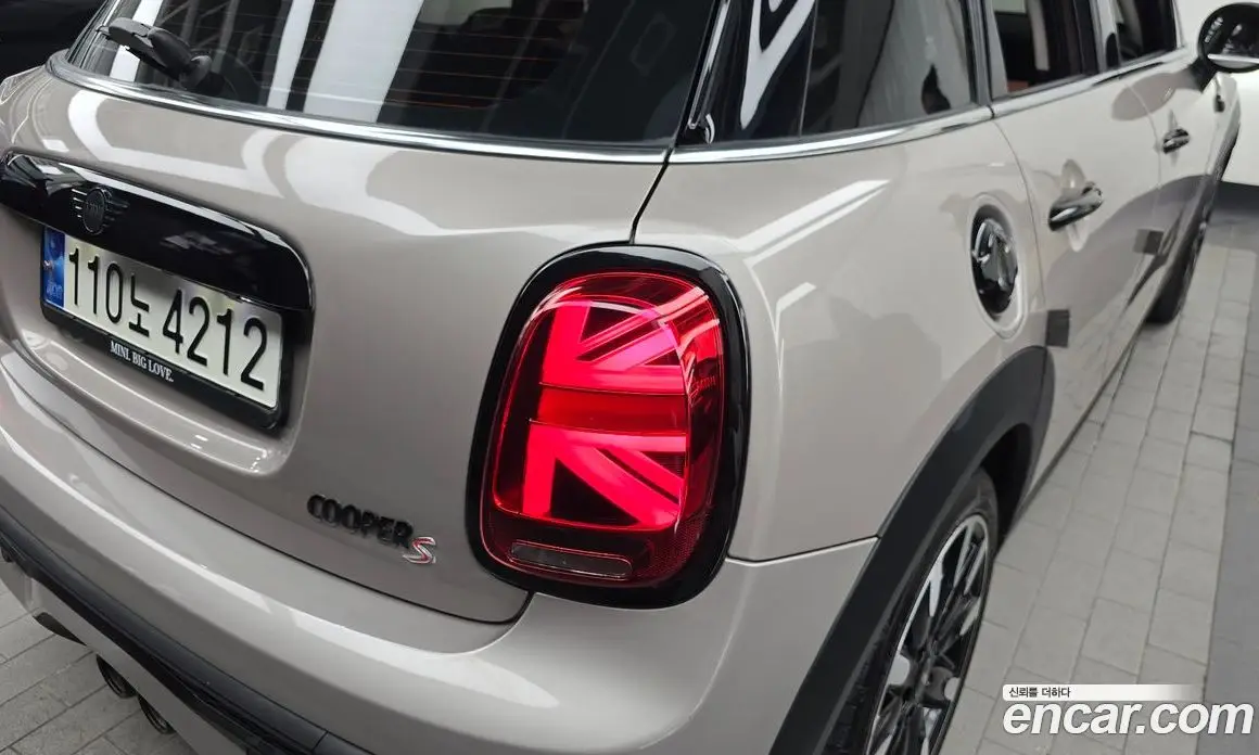 Mini Cooper 2022 2.0 автомат (гидро), фото 9