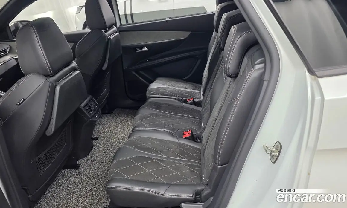 Peugeot 5008 2018 2.0 автомат (гидро), фото 16