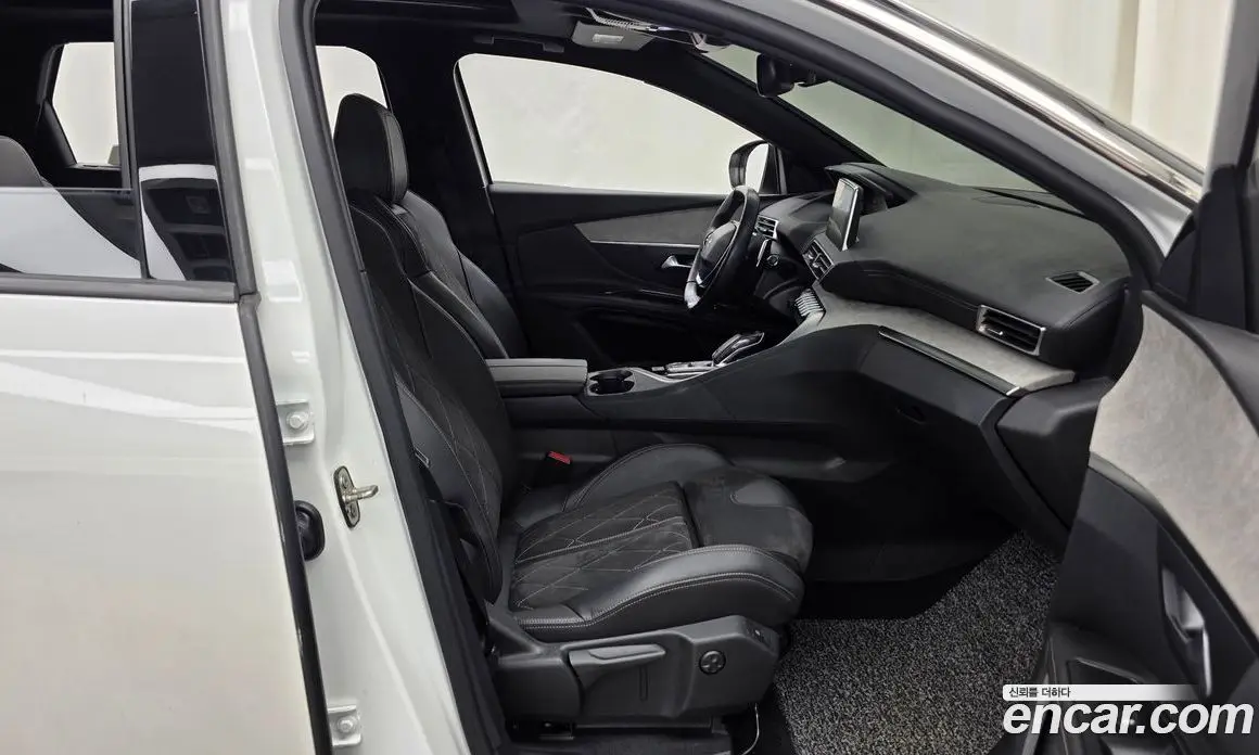 Peugeot 5008 2018 2.0 автомат (гидро), фото 17