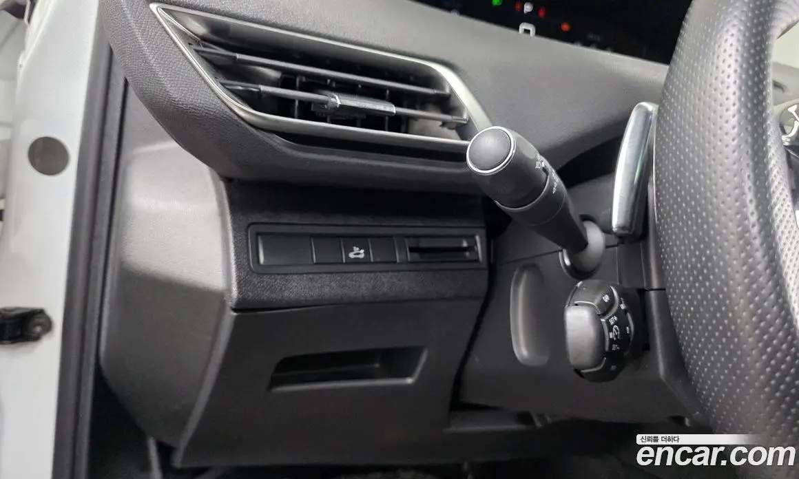 Peugeot 5008 2018 2.0 автомат (гидро), фото 22
