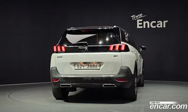 Peugeot 5008 2018 2.0 автомат (гидро), миниатюра 4