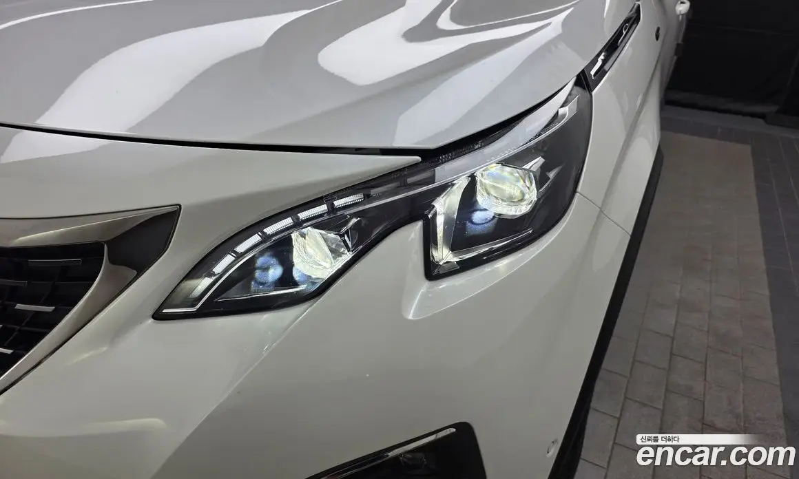Peugeot 5008 2018 2.0 автомат (гидро), фото 8